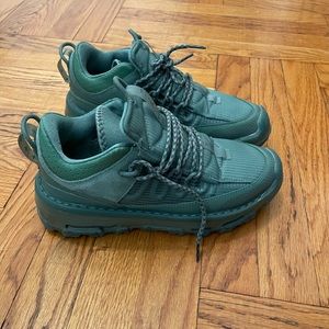 Green women Jordan air